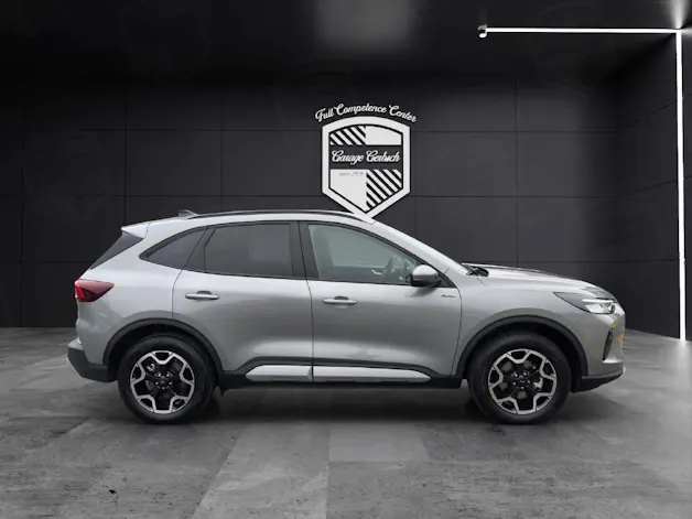Ford Kuga 2.5 Hybrid Active 4x4