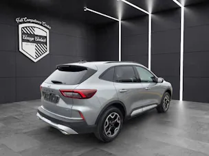 FORD Kuga 2.5 Hybrid Active 4x4