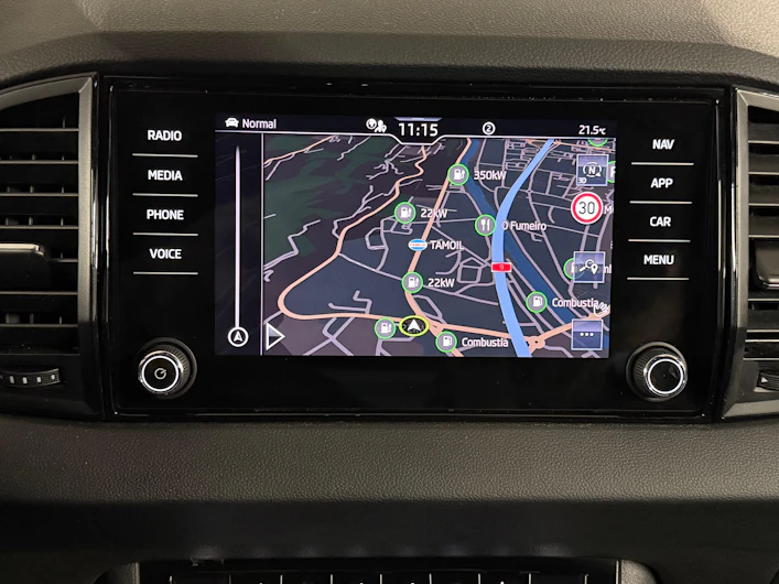Fahrzeugbild SKODA KAROQ