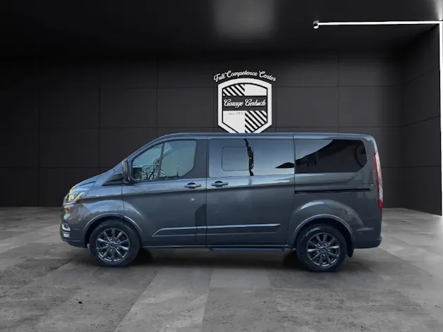 Ford Tourneo C Bus 320 L1 2.0 TDCi 185 Titanium