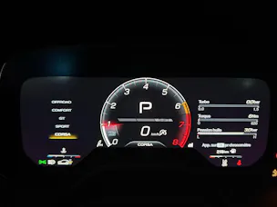 MASERATI Grecale 3.0 V6 Trofeo (CH) AHK ** Pack Carbone ** 531 CV