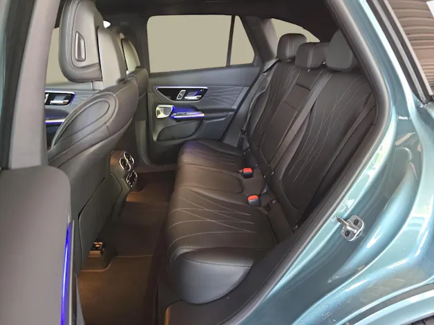 Mercedes-Benz GLC 300 4MATIC AMG Line