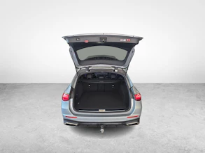 https://vehicle.imgix.net/4430639/016f6d1f-828b-42e4-9d7a-873c30dddc3e.jpg