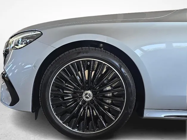 Mercedes-Benz E 220 d 4MATIC T-Modell AMG Line