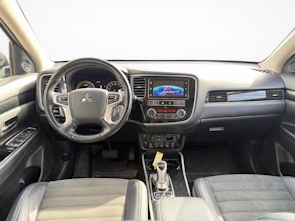 immagine del veicolo MITSUBISHI Outlander 2.4 PHEV Style