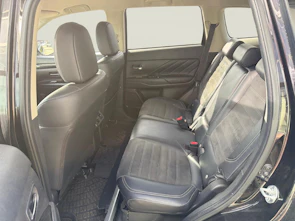 immagine del veicolo MITSUBISHI Outlander 2.4 PHEV Style