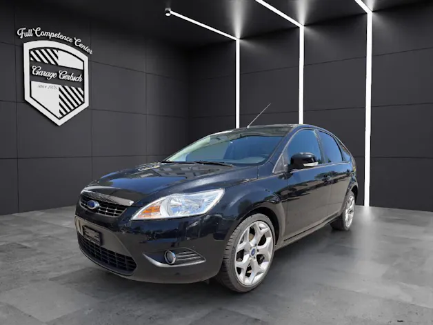 Ford Focus 1.8i 16V Carving