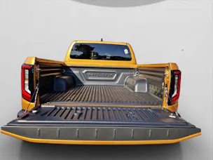 Toyota Hilux Double Cab.-Pick-up 2.8 48153/000