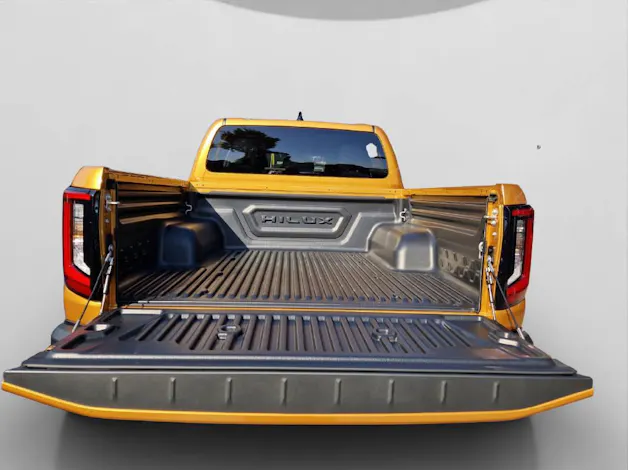 Toyota Hilux Double Cab.-Pick-up 2.8 48153/000