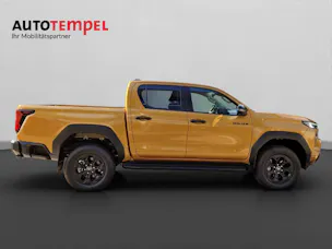 Toyota Hilux Double Cab.-Pick-up 2.8 48153/000