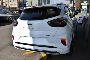 Ford Puma 1.0 EcoB Hybrid 155 ST-Line Vignale