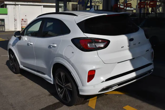 Ford Puma 1.0 EcoB Hybrid 155 ST-Line Vignale