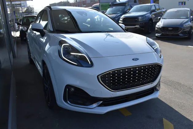 Ford Puma 1.0 EcoB Hybrid 155 ST-Line Vignale