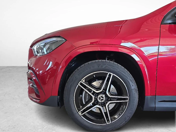 Fahrzeugbild MERCEDES-BENZ GLA 250
