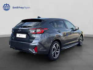 Subaru Impreza 2.0i e-Boxer Luxury