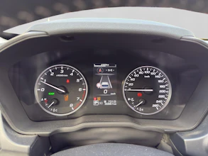 https://vehicle.imgix.net/4430718/5f744591-82f4-42d4-a3ae-6f674e93f54b.jpg