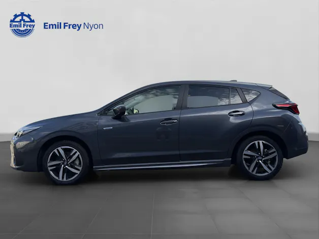 Subaru Impreza 2.0i e-Boxer Luxury