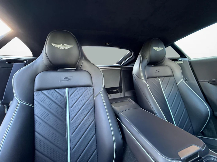 Fahrzeugbild ASTON MARTIN VANTAGE S