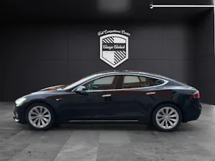 Tesla Model S 75 D