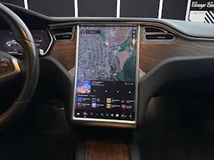 Tesla Model S 75 D