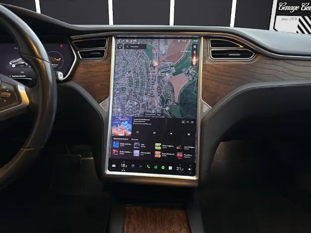 Tesla Model S 75 D