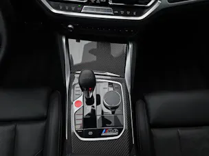 BMW M4 Competition Coupé (CH) Tansanitblau Mét.