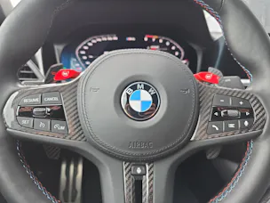 BMW M4 Competition Coupé (CH) Tansanitblau Mét.