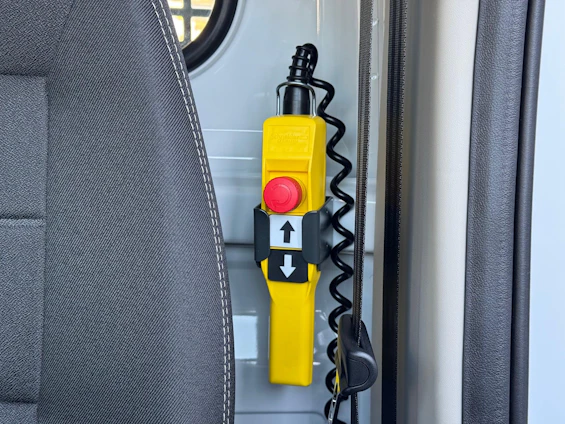 Fahrzeugbild 14