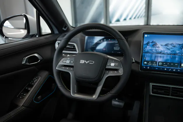 BYD Atto 2 DM-i Boost