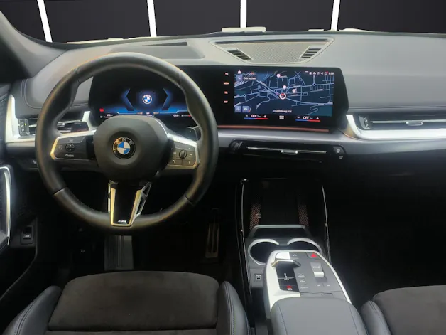 BMW X1 23d xDrive paddles