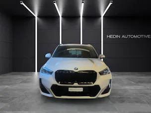 BMW X1 23d xDrive paddles