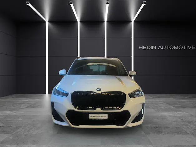 BMW X1 23d xDrive paddles