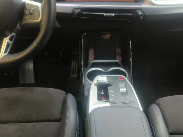BMW X1 23d xDrive paddles