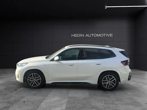 BMW X1 23d xDrive paddles