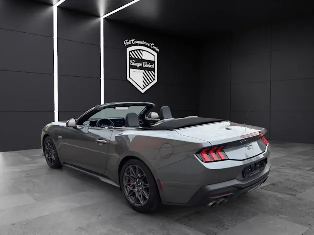 Ford Mustang Convertible 5.0 V8 GT