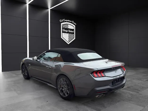 Ford Mustang Convertible 5.0 V8 GT
