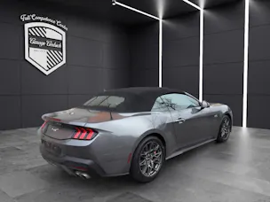 Ford Mustang Convertible 5.0 V8 GT