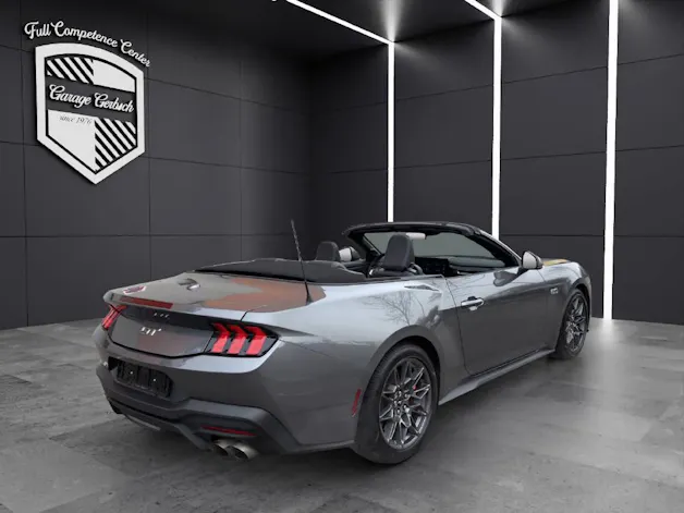 Ford Mustang Convertible 5.0 V8 GT