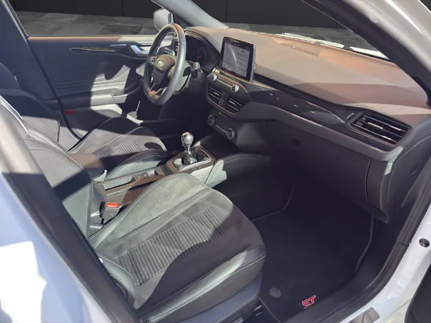 Ford Focus 2.3 EcoB ST