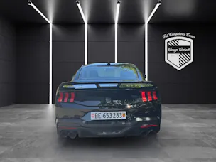 Ford Mustang Coupé 5.0 V8 Dark Horse