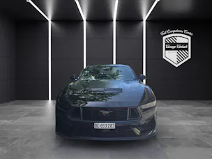 Ford Mustang Coupé 5.0 V8 Dark Horse