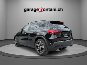 MERCEDES-BENZ GLA 250 AMG Line 4matic