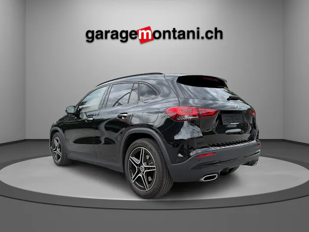 MERCEDES-BENZ GLA 250 AMG Line 4matic