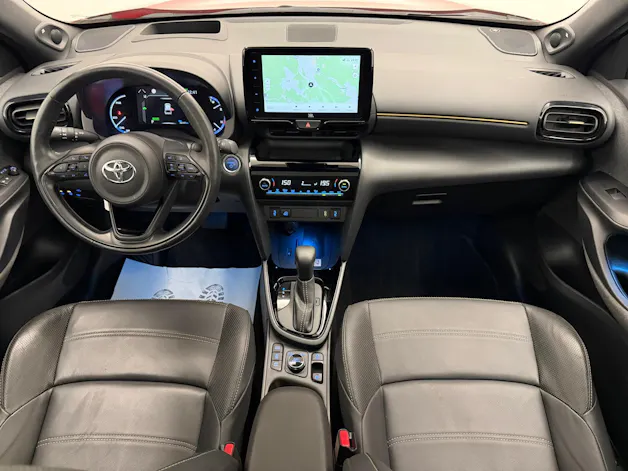 Toyota Yaris Cross 1.5 VVT-i HSD Premiere Edition AWD-i