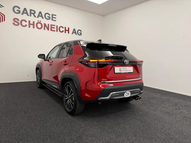 Toyota Yaris Cross 1.5 VVT-i HSD Premiere Edition AWD-i