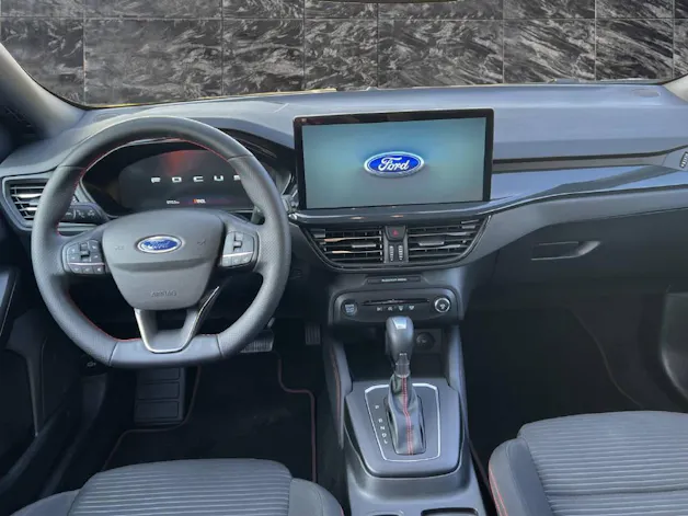 Ford Focus Station Wagon 1.0i EcoB Mild-Hybrid 155 ST-Line X
