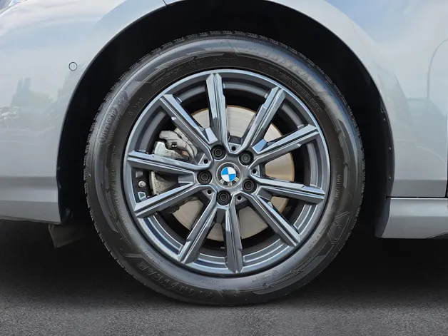 BMW 123 xDrive M Sport (CH) * Skyscraper Grau *