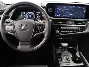 Lexus ES 300h Excellence