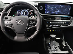 Fahrzeugbild LEXUS ES 300h Excellence