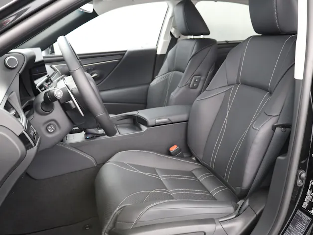Lexus ES 300h Excellence